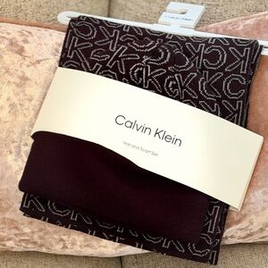 Calvin Klein Black and Gray Scarf Set